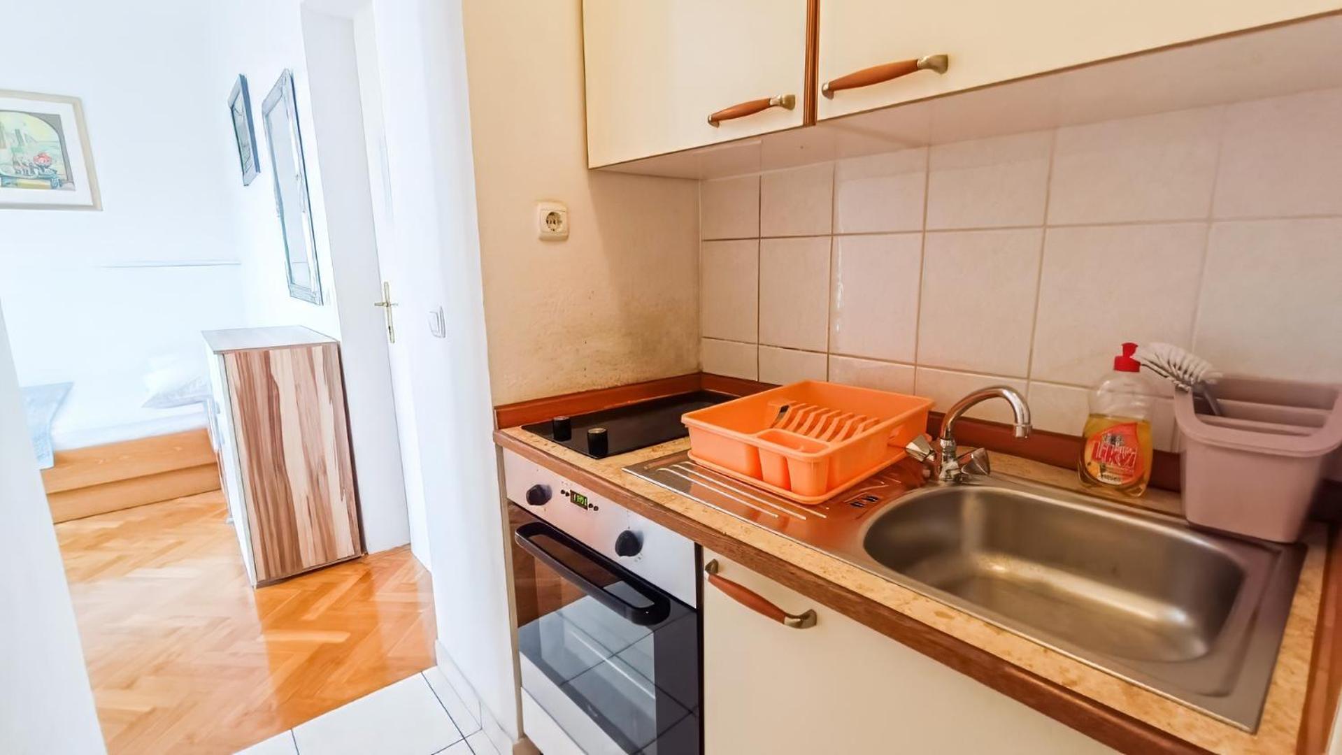 Apartment Huanita Promajna Esterno foto